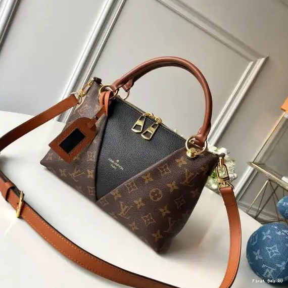 First bags ru reviews Vuitton Louis BB V Tote 0630